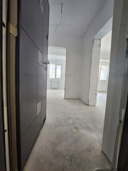 D. Leonida 2 cam. dec- util 62mp, terasa 48mp, 15min-metrou